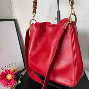 ✋🛑PRICE DROP ✋🛑Gucci Diana Bamboo /Red Leather Handbag.